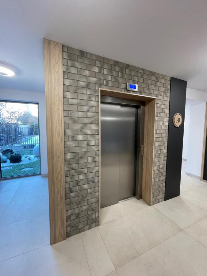 Apartament Smart Kamienica Grochow With Free Parking Varsó Kültér fotó